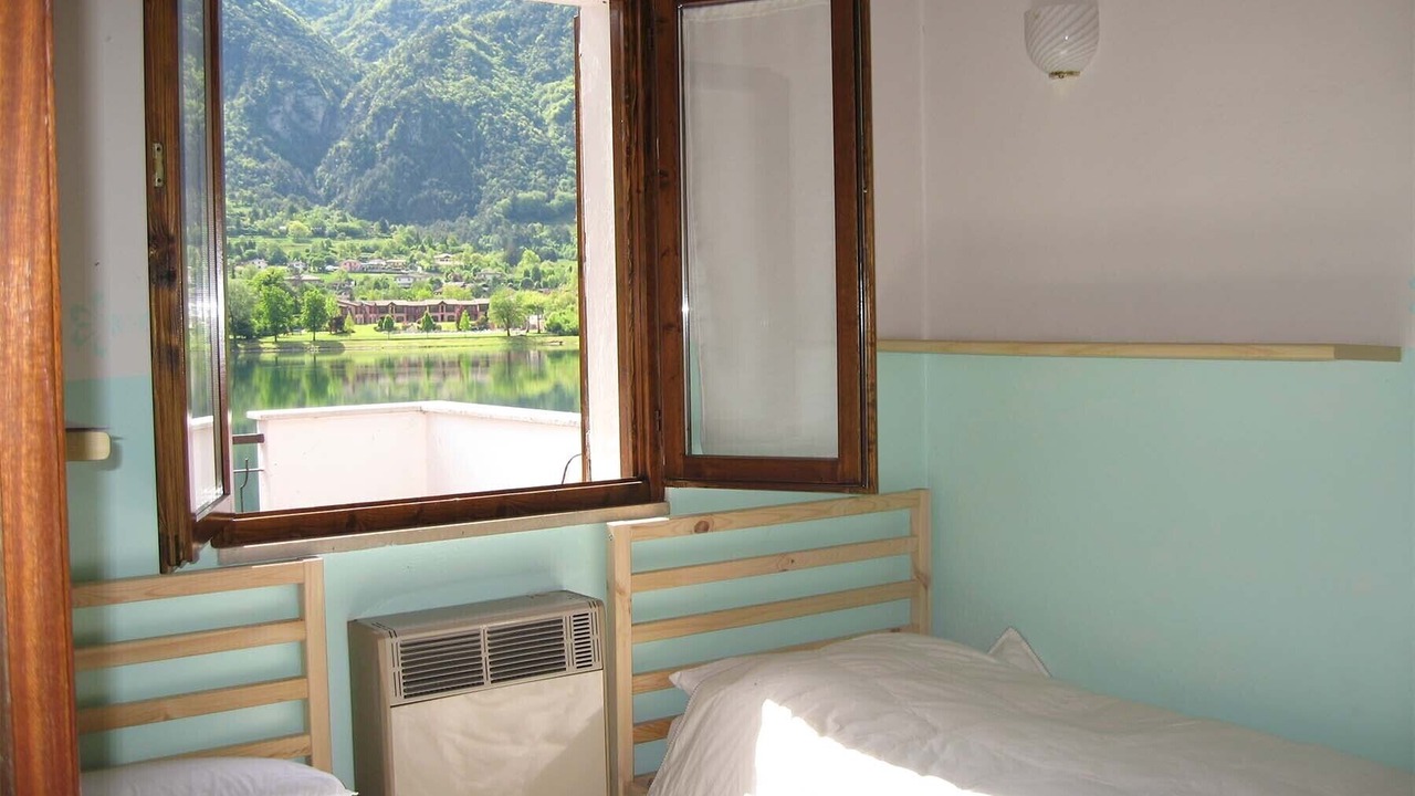 Photo of Bedroom in Idro