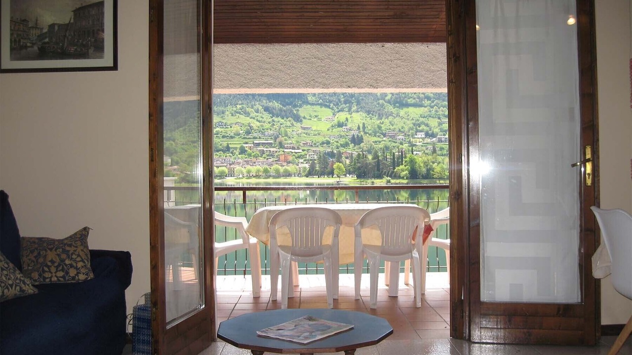 Photo of Livingroom in Idro