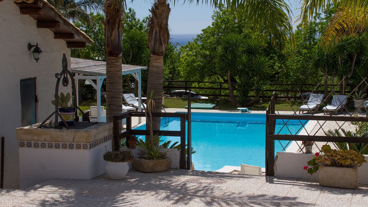 Photo of Outdoor in Avola