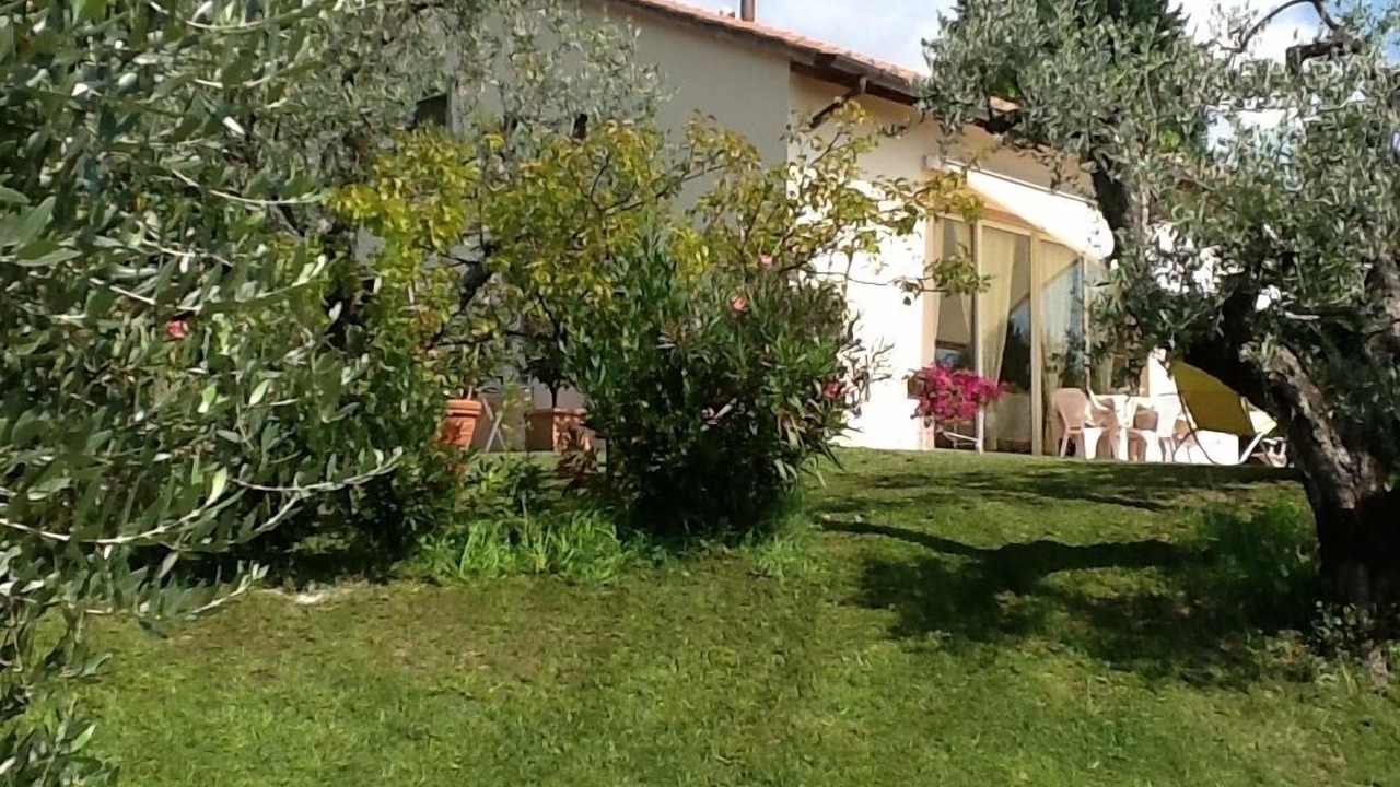 Photo of Outdoor in Saturnana