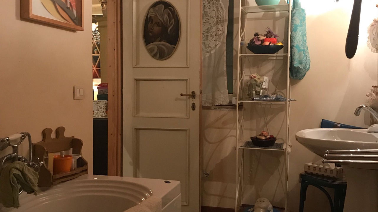 Photo of Bathroom in Saturnana