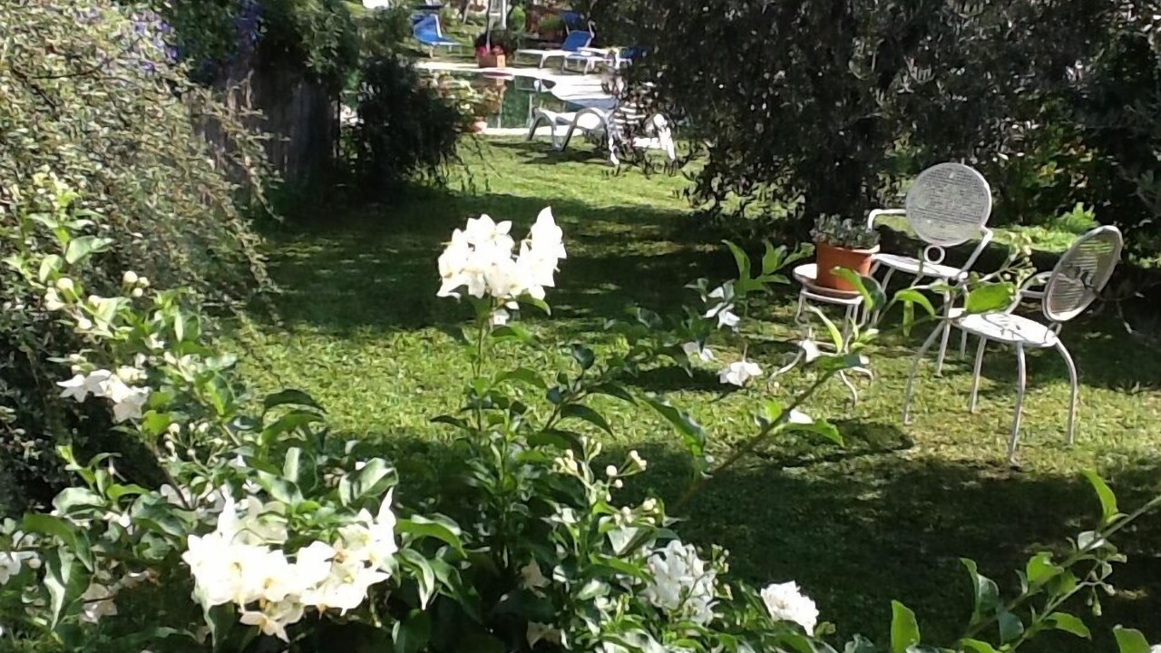 Photo of Outdoor in Saturnana