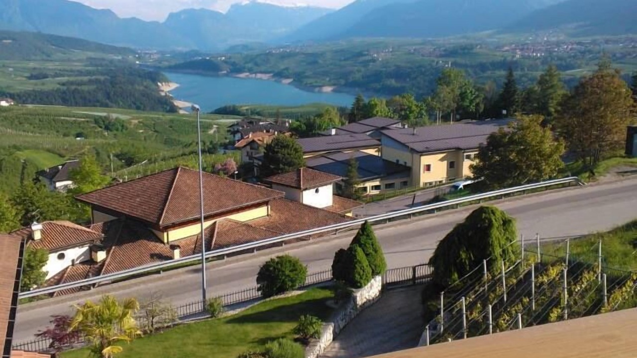 Photo of Outdoor in Revo