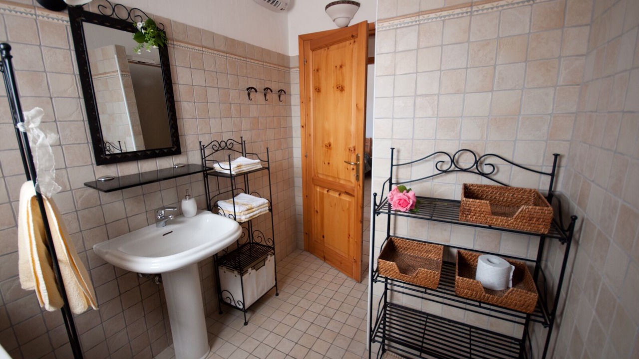 Photo of Bathroom in Monte Petrosu