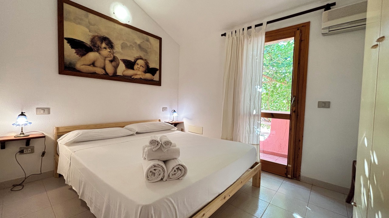 Photo of Bedroom in Solanas