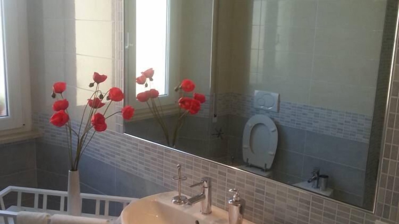 Photo of Bathroom in Quartiere XXXIII Lido di Ostia Ponente
