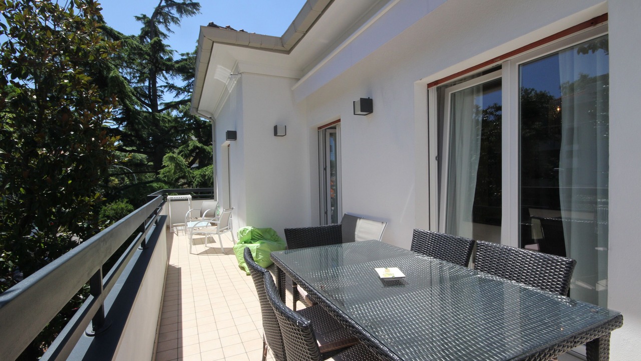 Photo of Outdoor in Alba