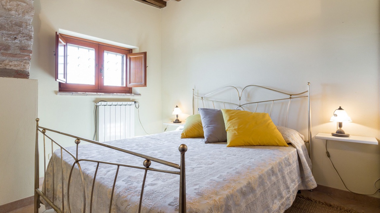 Photo of Bedroom in Penna in Teverina