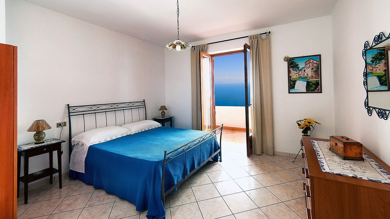 Photo of Bedroom in Pogerola