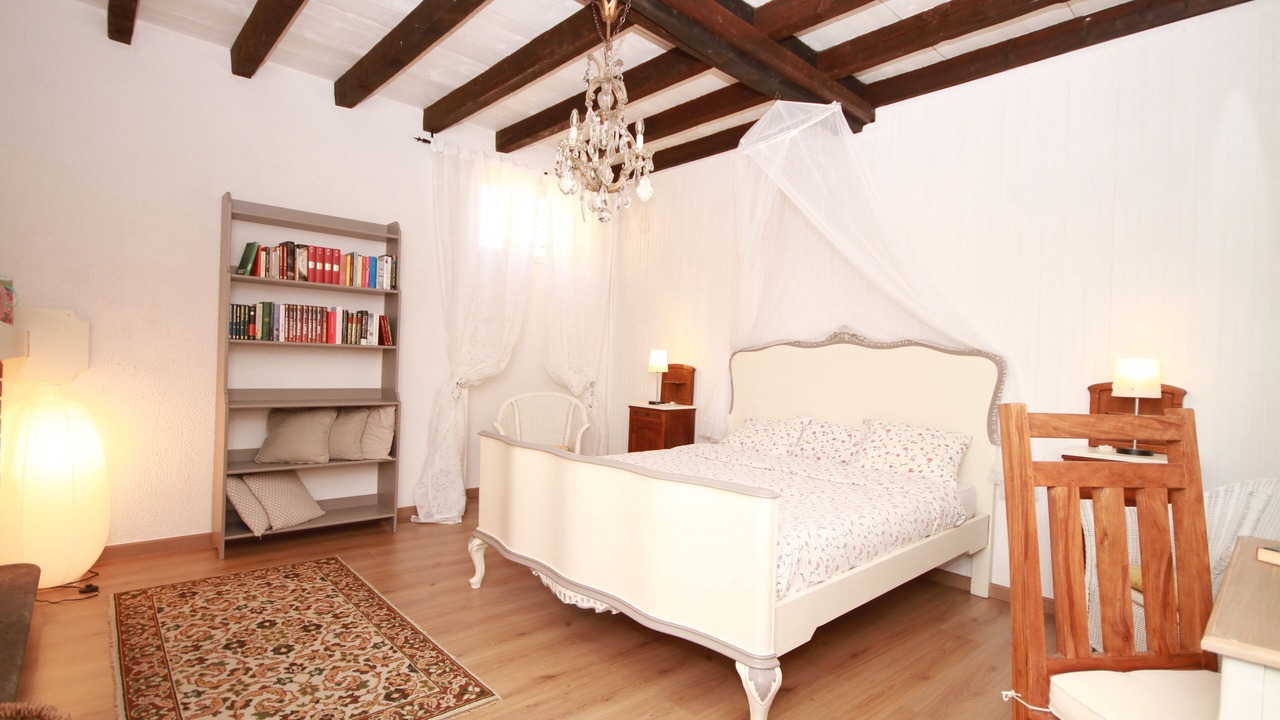 Photo of Bedroom in Viconago