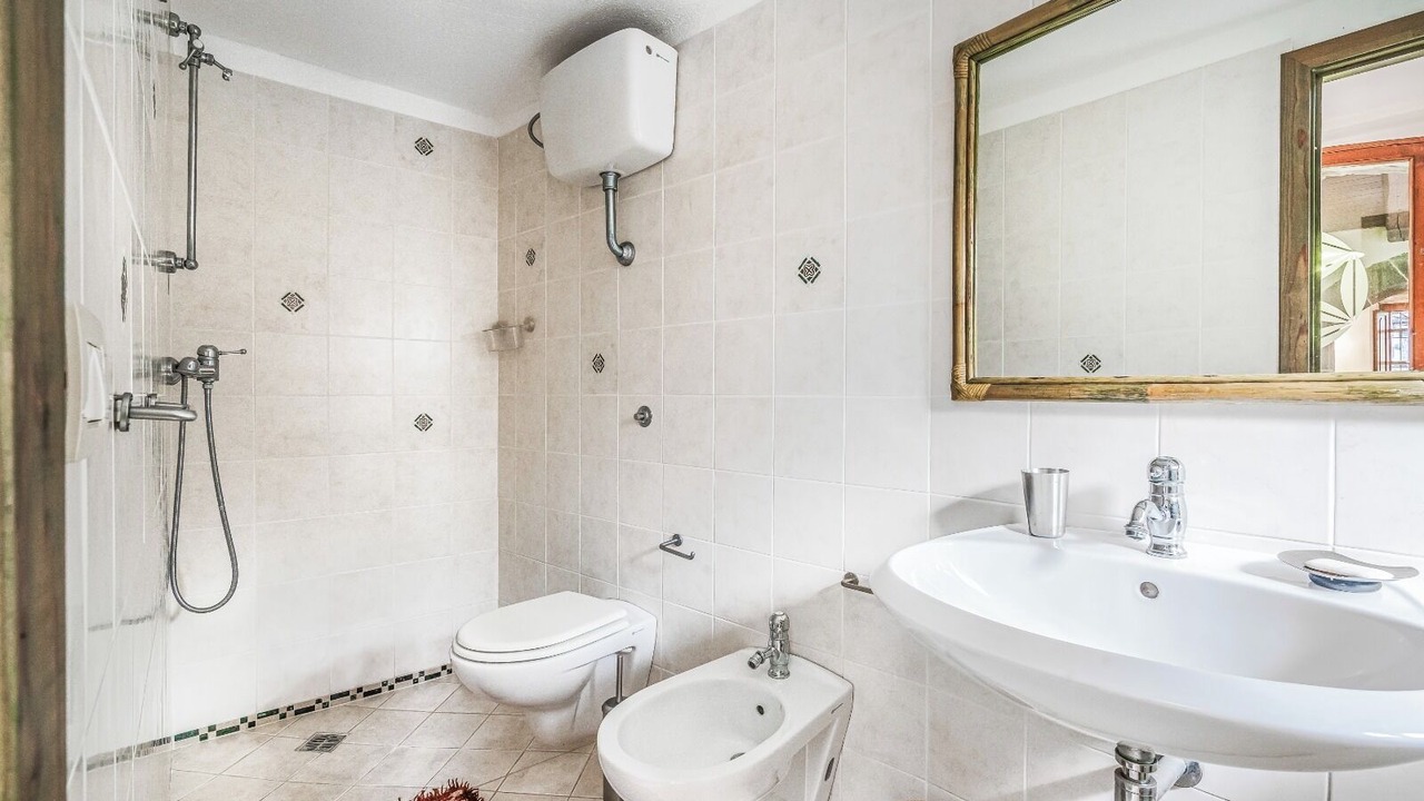 Photo of Bathroom in Seneghe