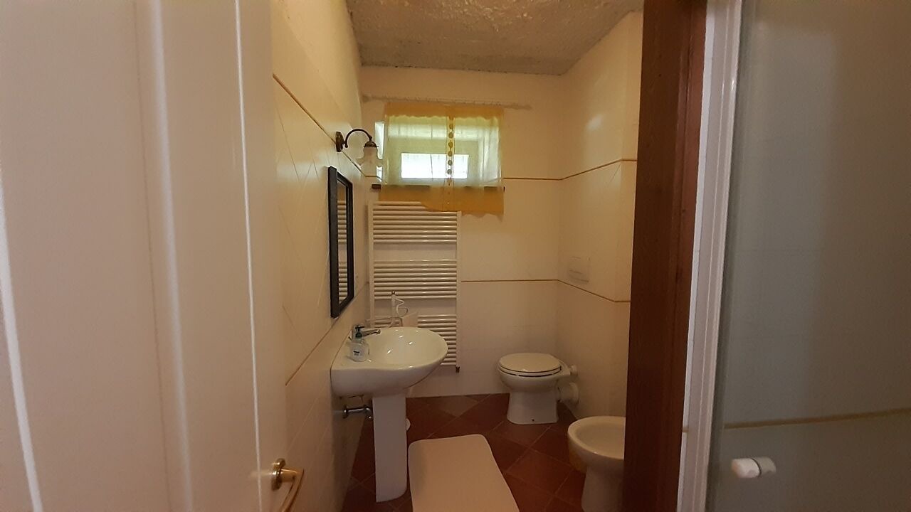 Photo of Bathroom in Camporgiano