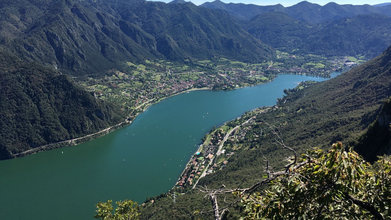 Photo of Others in Idro