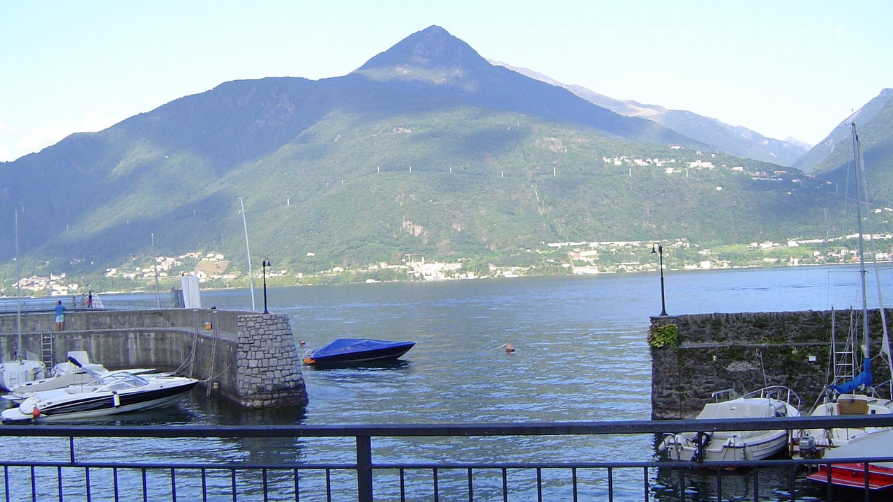 Photo of Others in Cremia
