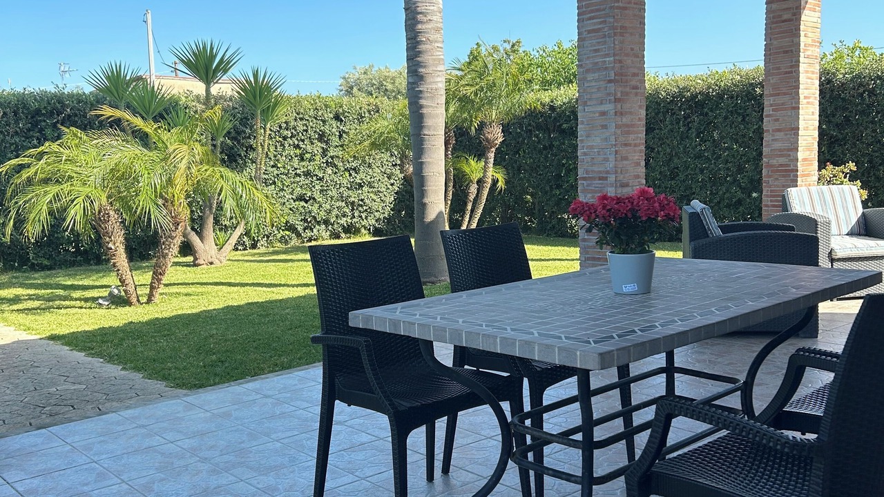 Photo of Outdoor in Avola