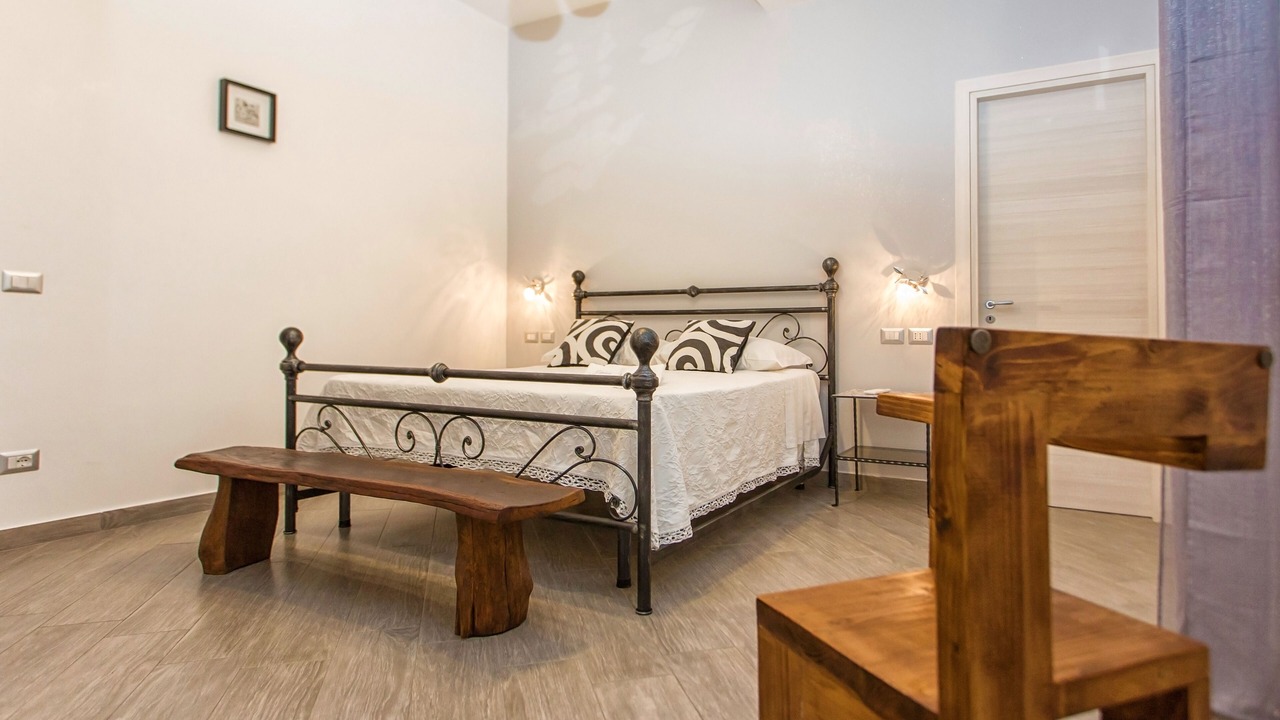 Photo of Bedroom in Furore