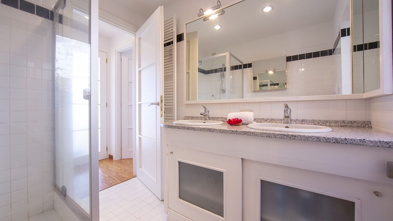 Photo of Bathroom in Pollino