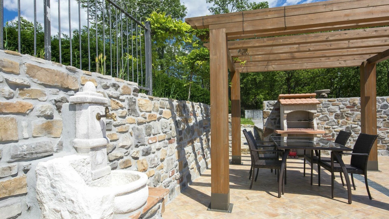 Photo of Outdoor in Tresana