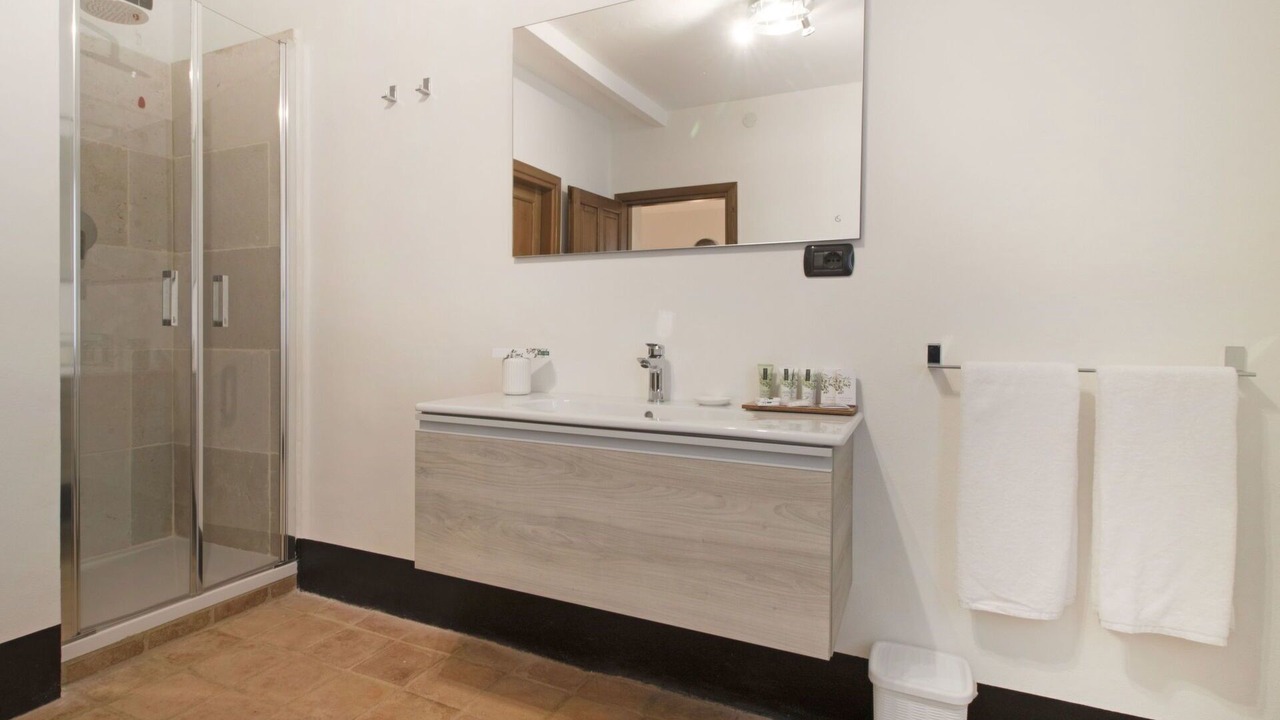 Photo of Bathroom in Tresana