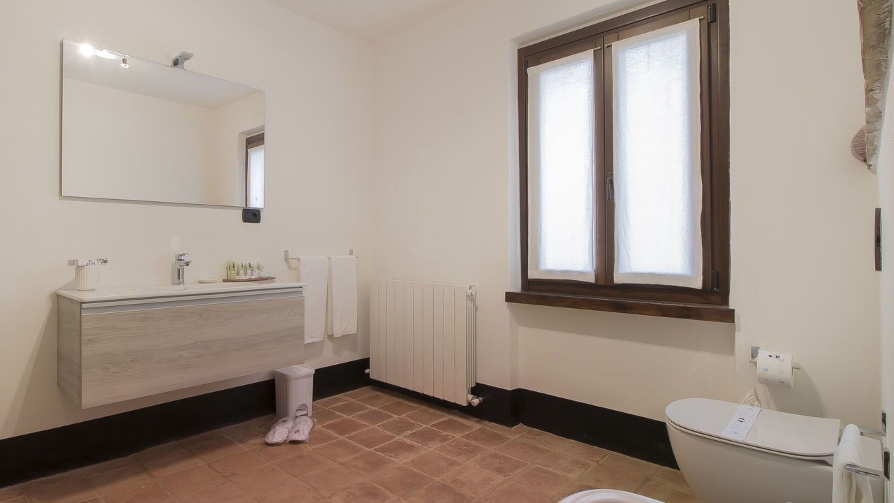 Photo of Bathroom in Tresana