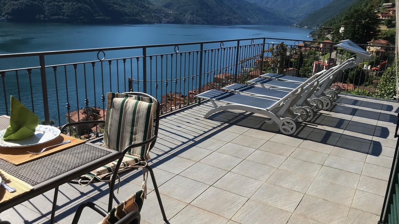 Photo of Patio Balcony in Argegno