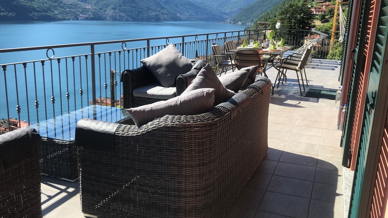Photo of Patio Balcony in Argegno