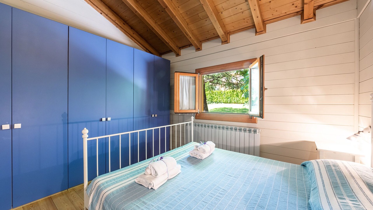 Photo of Bedroom in Villa Lempa
