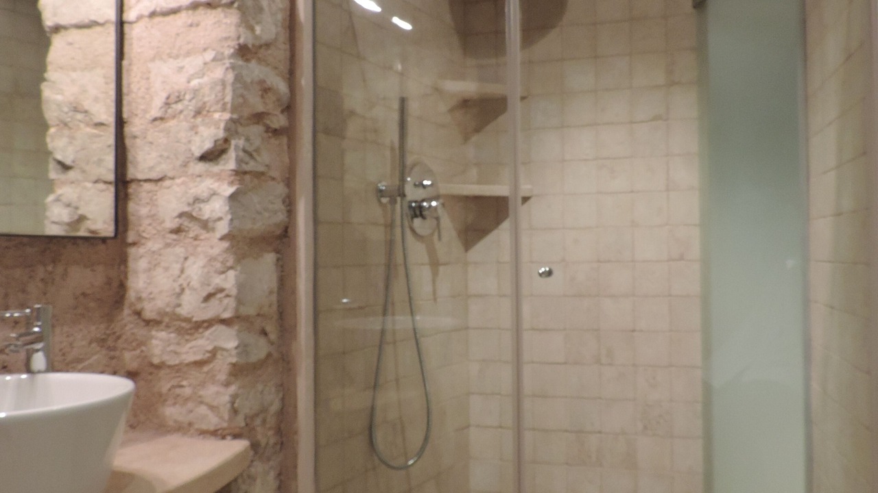 Photo of Bathroom in Poreta