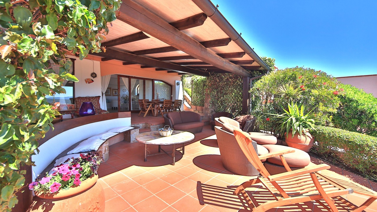 Photo of Patio Balcony in Punta Sardegna