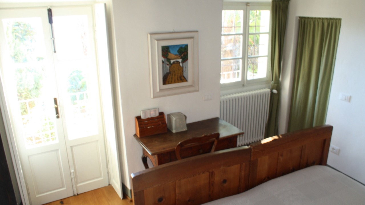 Photo of Bedroom in Camogno