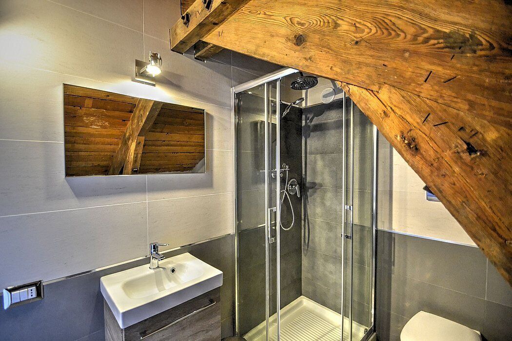 Photo of Bathroom in Historical Downtown Salerno