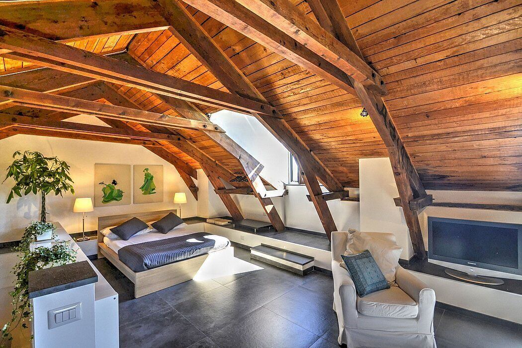 Photo of Bedroom in Historical Downtown Salerno