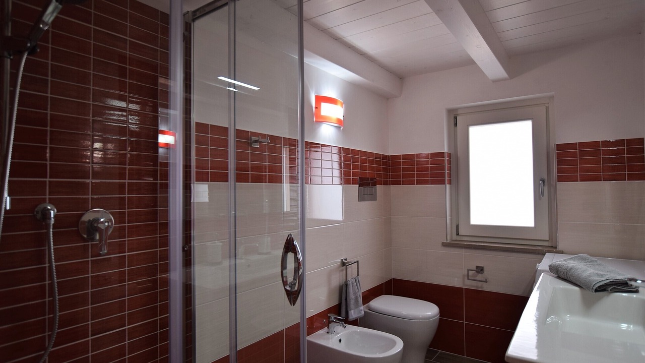 Photo of Bathroom in Laureana Cilento