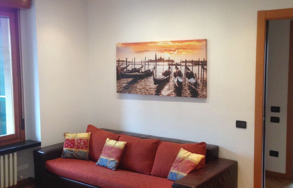 Photo of Livingroom in Monza