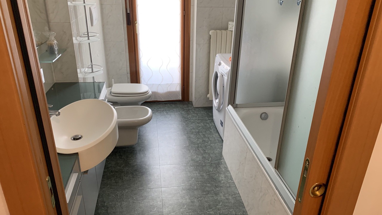 Photo of Bathroom in Monza