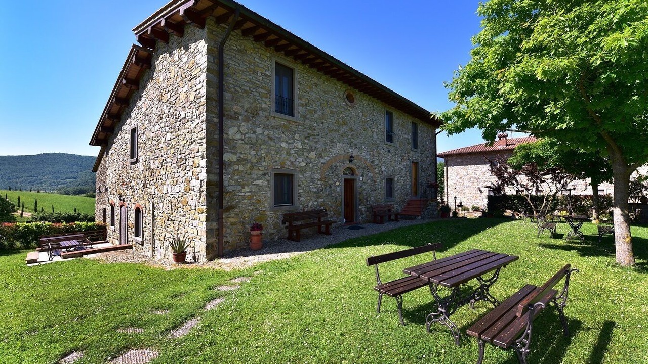 Photo of Outdoor in Poppi