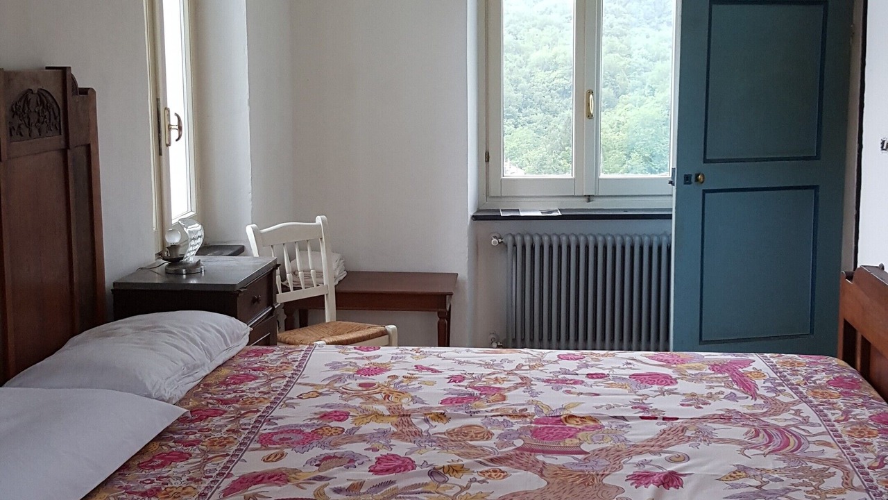 Photo of Bedroom in San Colombano Certenoli
