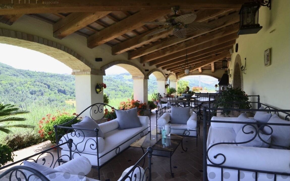 Photo of Patio Balcony in SantʼAngelo in Pontano
