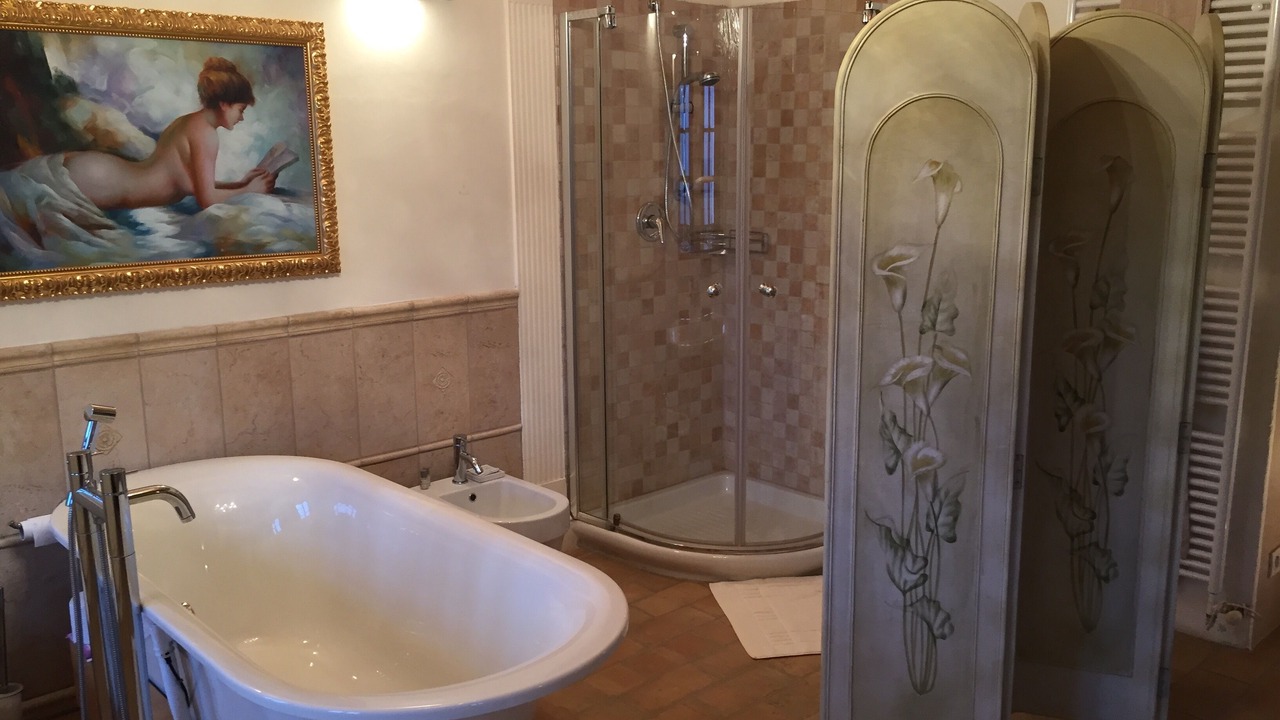 Photo of Bathroom in SantʼAngelo in Pontano