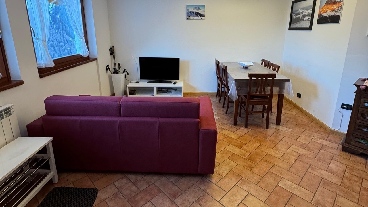 Photo of Livingroom in Rabbi