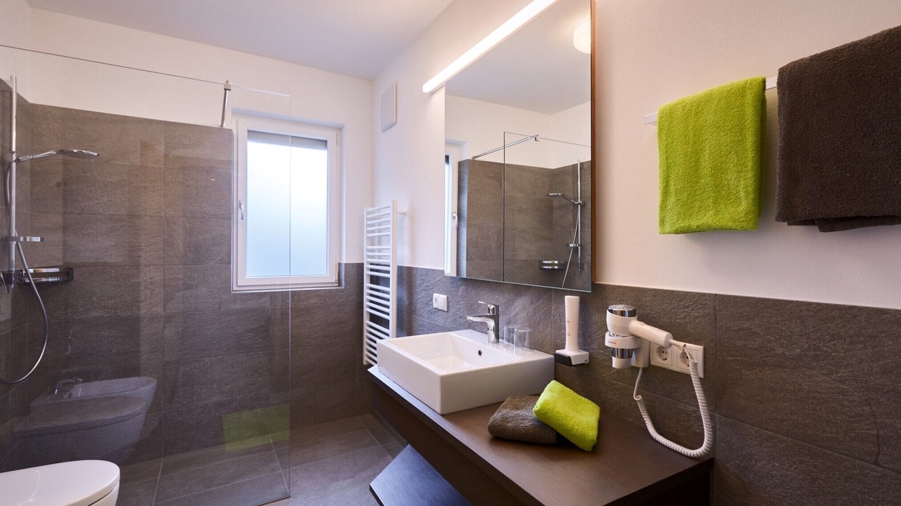 Photo of Bathroom in Albions