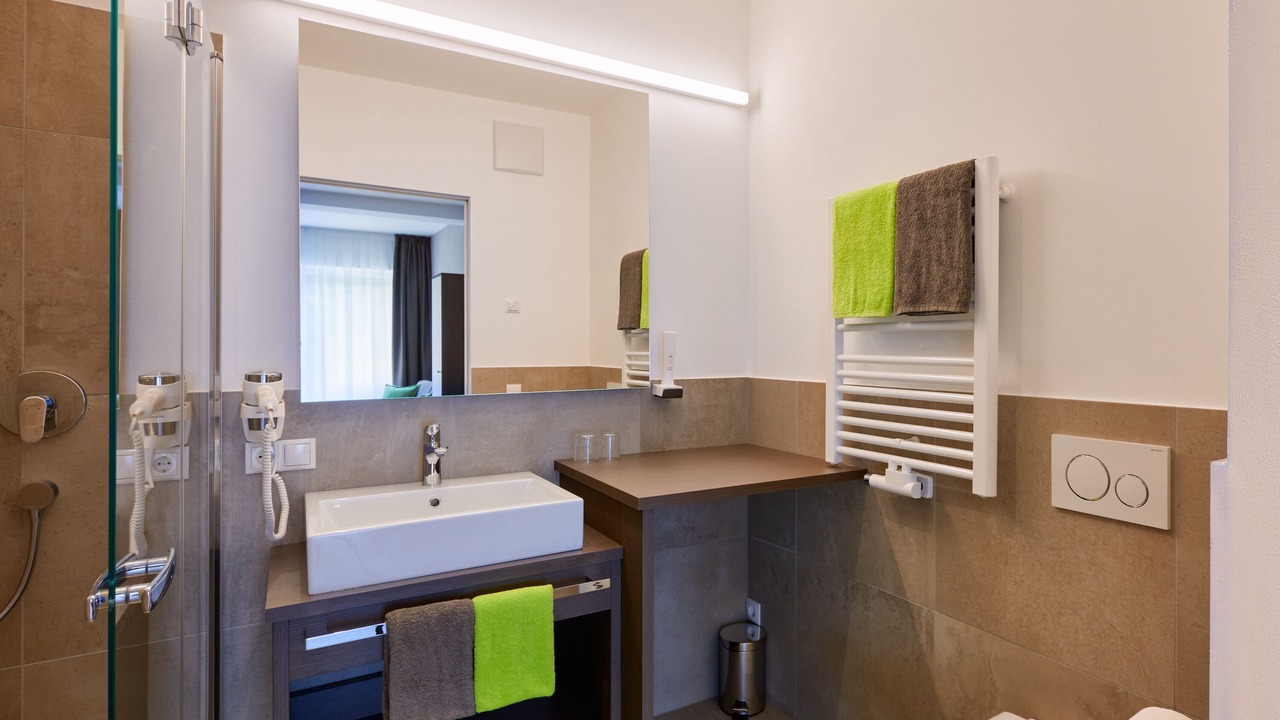 Photo of Bathroom in Albions