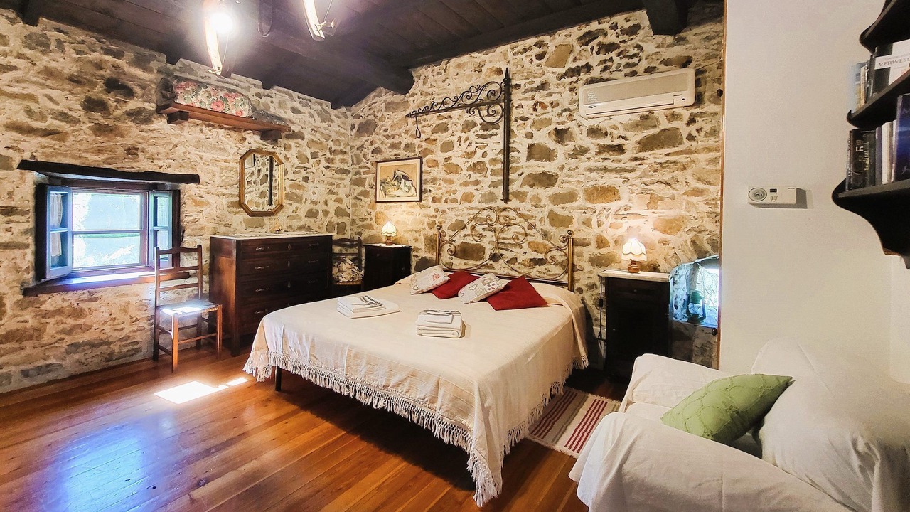 Photo of Bedroom in Camporgiano