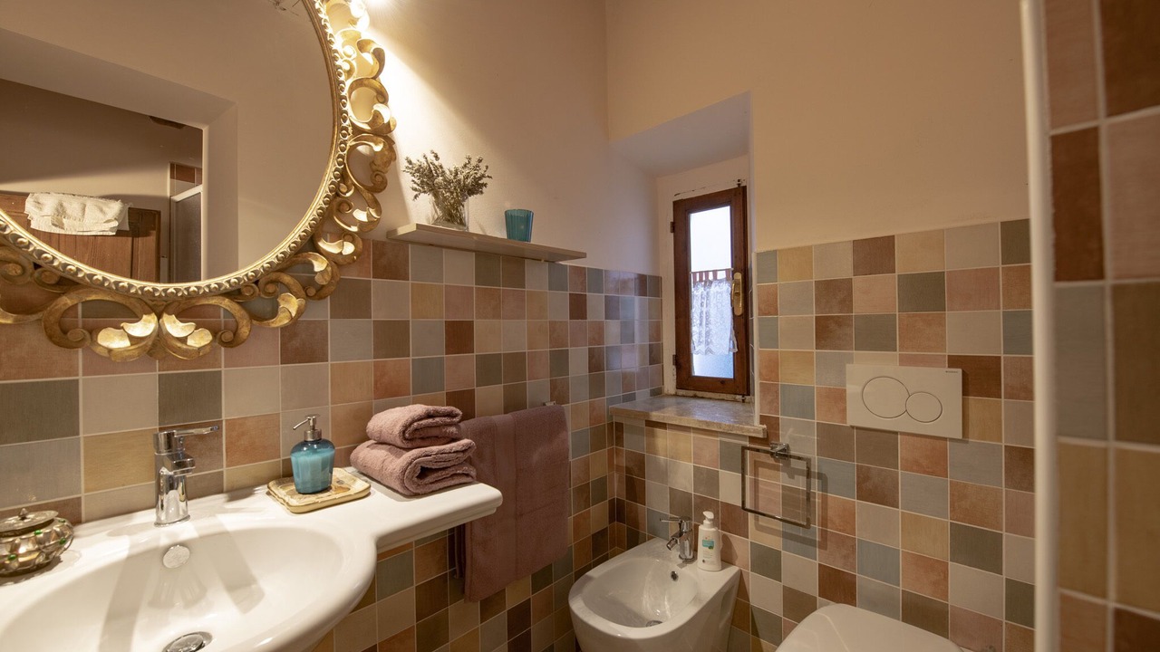 Photo of Bathroom in Montieri