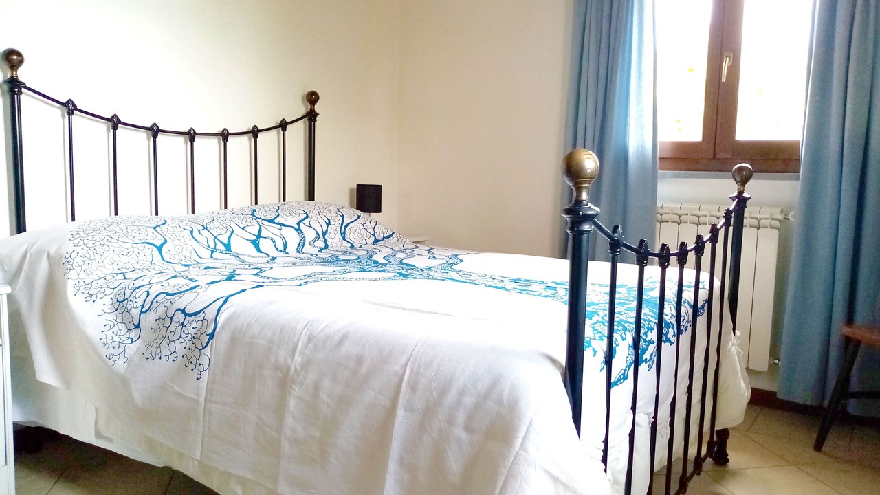 Photo of Bedroom in Uzzano