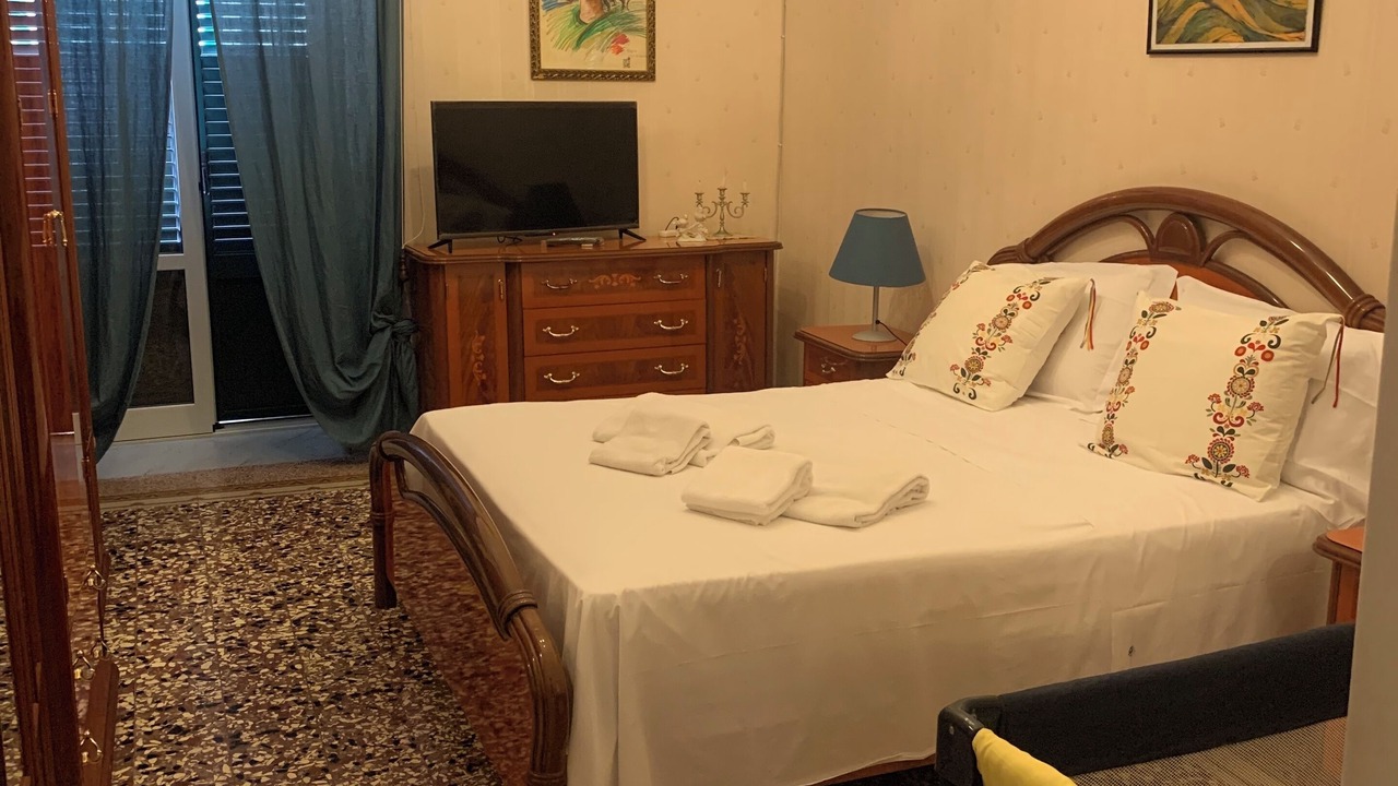 Photo of Bedroom in Old Town