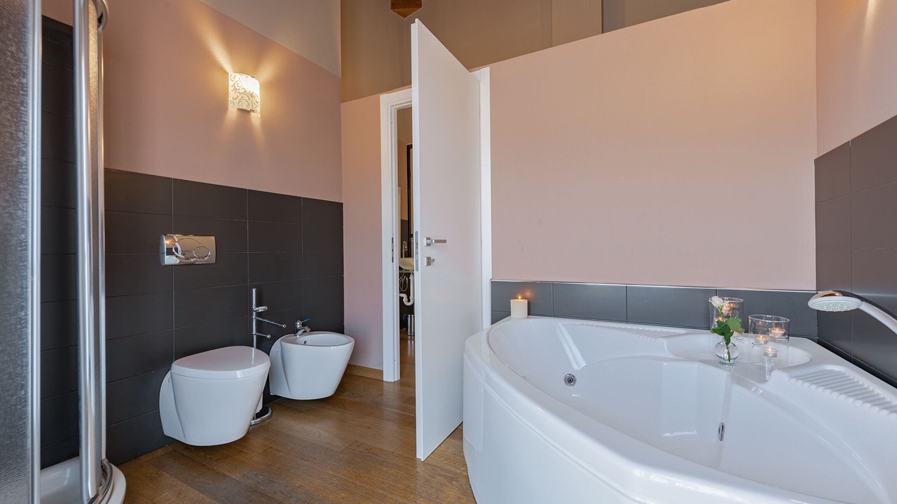 Photo of Bathroom in Canelli