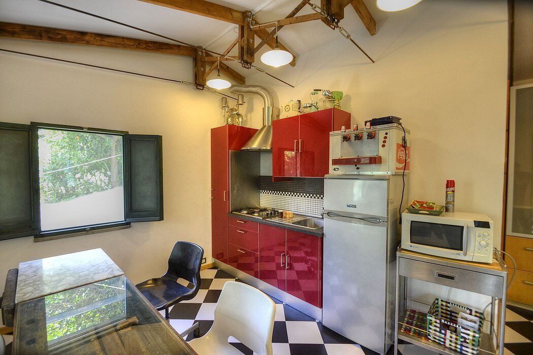 Photo of Kitchen in Meta
