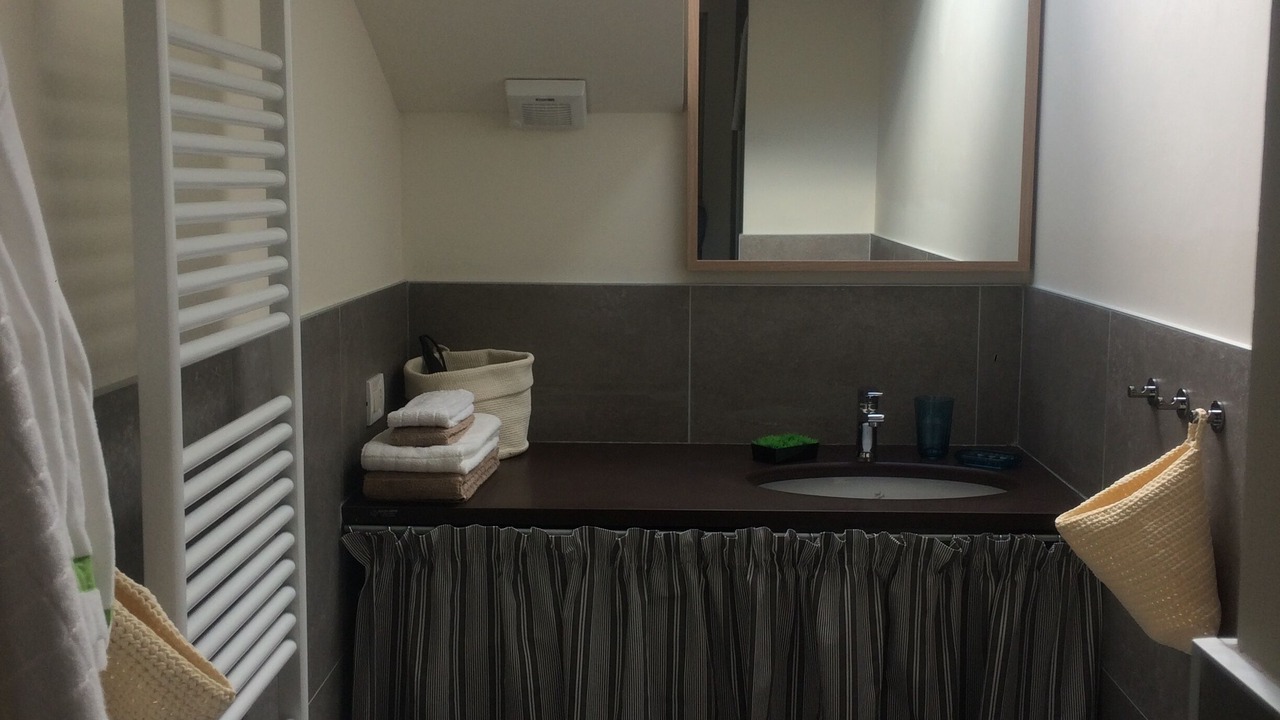 Photo of Bathroom in Frachey