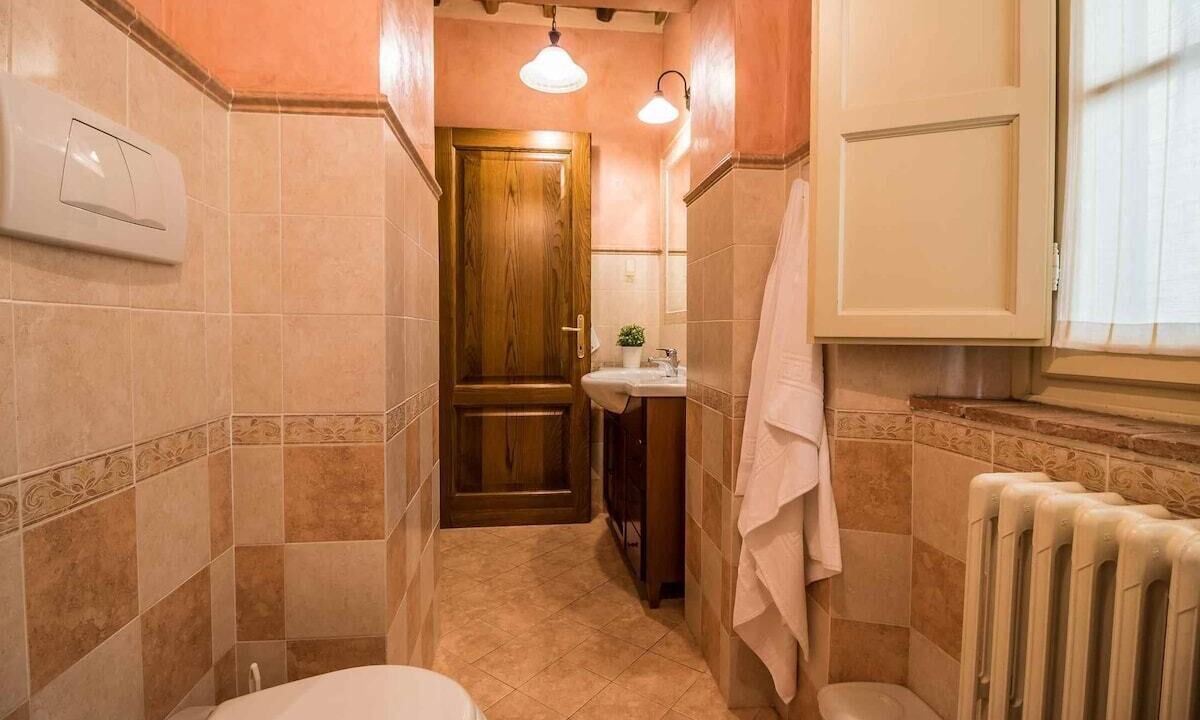 Photo of Bathroom in Cascine-La Croce
